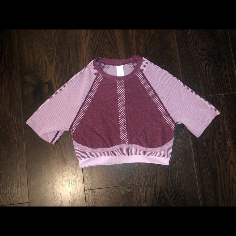 Fabletics Work Out Crop Top